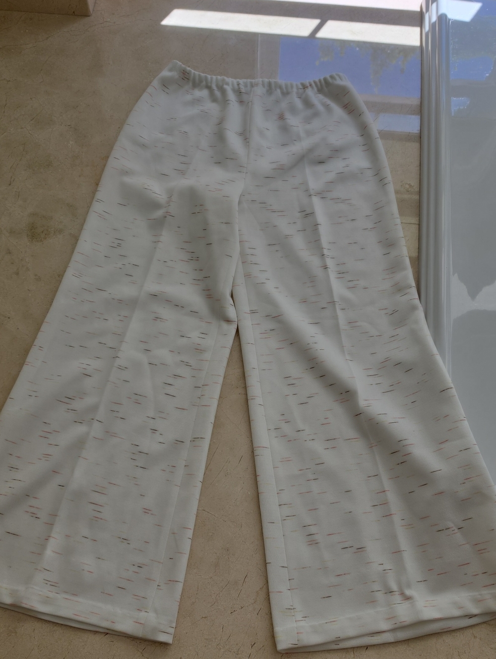 Vintage 70s Wide-Leg Off White Pants with Subtle Linear Details